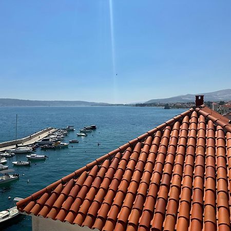 XIV Century Rooms Kaštela Buitenkant foto
