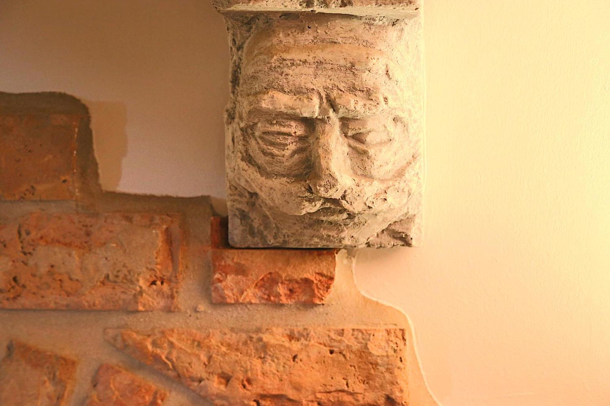 XIV Century Rooms Kaštela Buitenkant foto