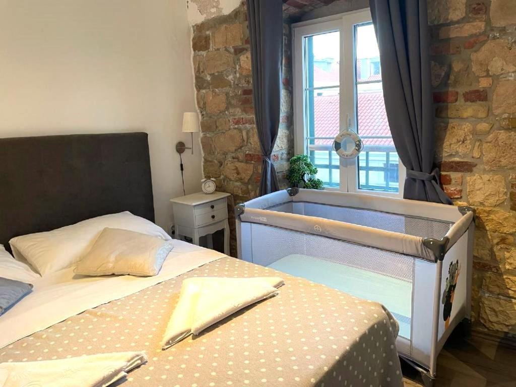 XIV Century Rooms Kaštela Buitenkant foto