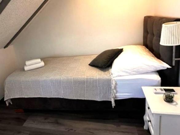 XIV Century Rooms Kaštela Buitenkant foto